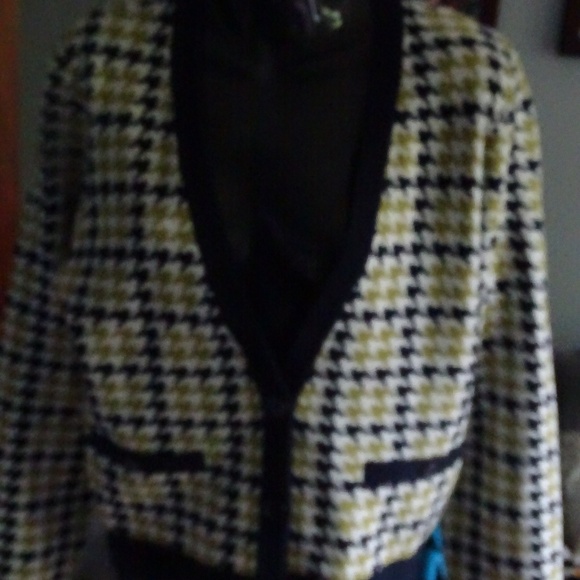 NWT CHRISTAIN SIRIANO CARIDGAN SWEATER SIZE LARGE - Picture 1 of 2